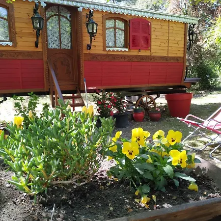 Les Roulottes Vesta *