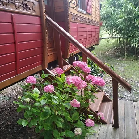 Les Roulottes Vesta * Léognan