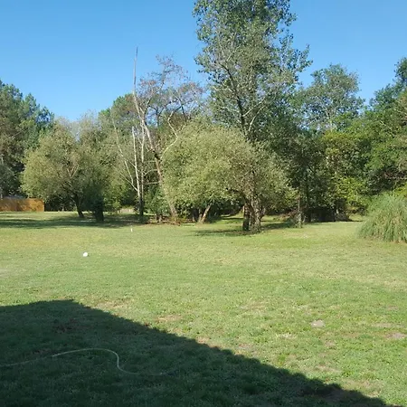 Les Roulottes Vesta Léognan