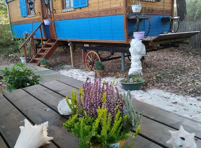 Les Roulottes Vesta Léognan